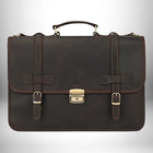 Un cartable enseignant homme en cuir marron foncé, avec des fermetures à boucle dorée et un fermoir central. — vue 8