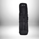sac a dos chasse porte fusil noir avec sangles et boucles de serrage, sur fond blanc dégradé. — vue 4
