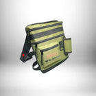Un sac a dos pour detecteur metaux vert et noir avec multiples poches et une bandouliere — vue 2