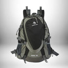 Un sac à dos de randonnée noir et gris étiqueté "Jungle King", avec la mention "HIKING 30L".
— vue 7