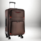 Une image d'une valise cabine easyjet 56x45x25 marron. Elle possède une poignée rétractable, deux poches frontales et quatre roues. — vue 7
