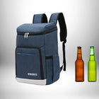 Un sac a dos thermos bleu avec deux bouteilles de bière. — vue 7