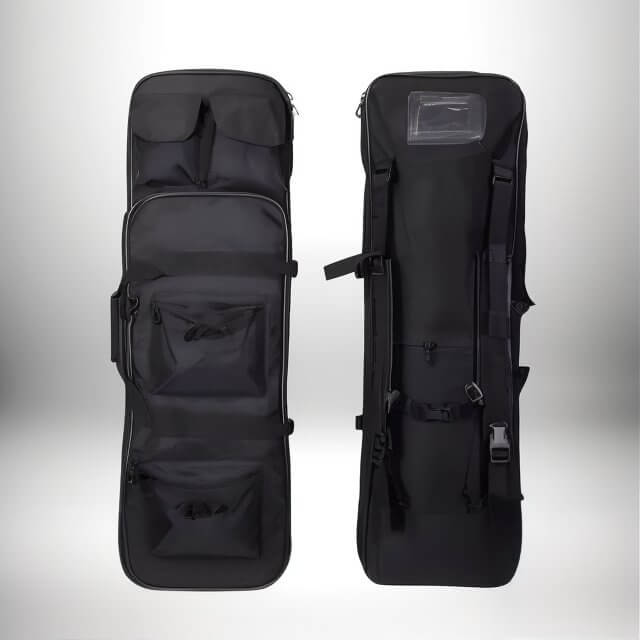 Image montrant un sac a dos chasse porte fusil noir ouvert et fermé, disposant de nombreuses poches et sangles.