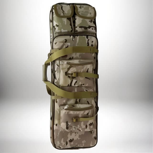 Un sac a dos chasse porte fusil en couleur camouflage, avec des compartiments et des sangles.