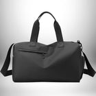 Voici le texte alternatif :
Un sac à bandoulière sport noir.
 — vue 8